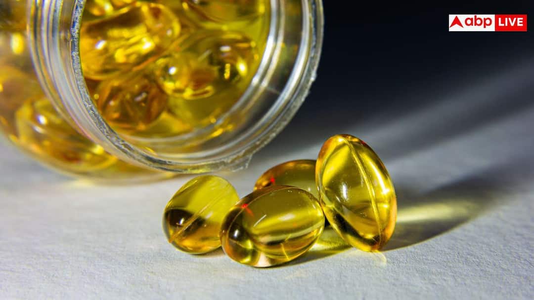 Vitamin D Deficiency: From lethargy to muscle weakness, know the early signs of Vitamin D deficiency.
