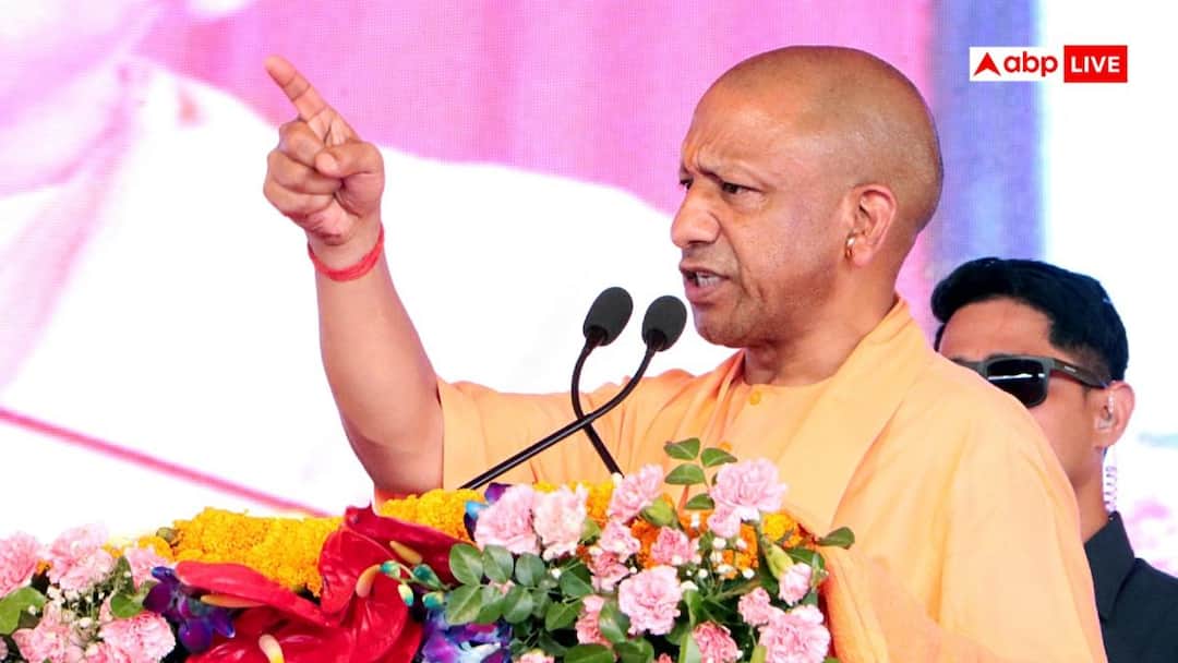 ‘Conspiracy of Congress and SP…’ CM Yogi’s first statement on the protest outside the Prime Minister’s residence