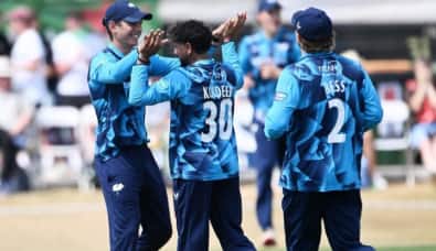 Even the target of 187 runs was not easy, Finlay Bean gave victory to Yorkshire in difficult times.