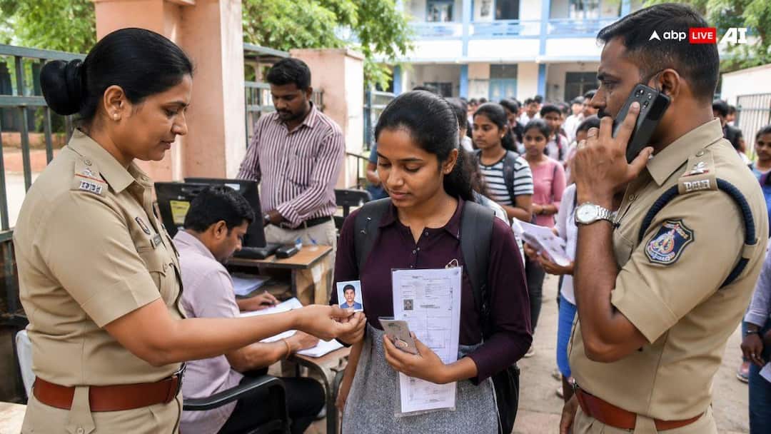 Rajasthan Senior Teacher Recruitment Exam: Senior teacher recruitment exam started in Rajasthan amidst strict arrangements, recruitment is to be done on 9651 posts.