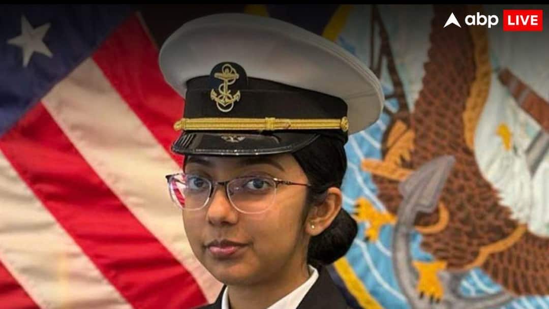 Who is 17 year old Riddhi Chauhan who led 300 US Navy cadets, read interesting story